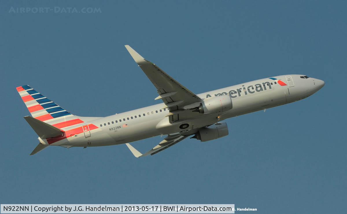 N922NN, 2013 Boeing 737-823 C/N 29574, New AA scheme.