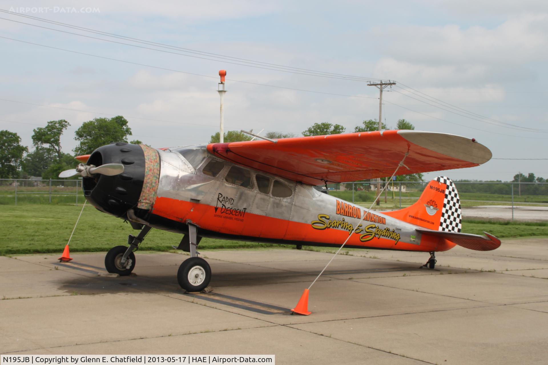 N195JB, Cessna 195 C/N 7220, First time I've seen this type as a skydive plane