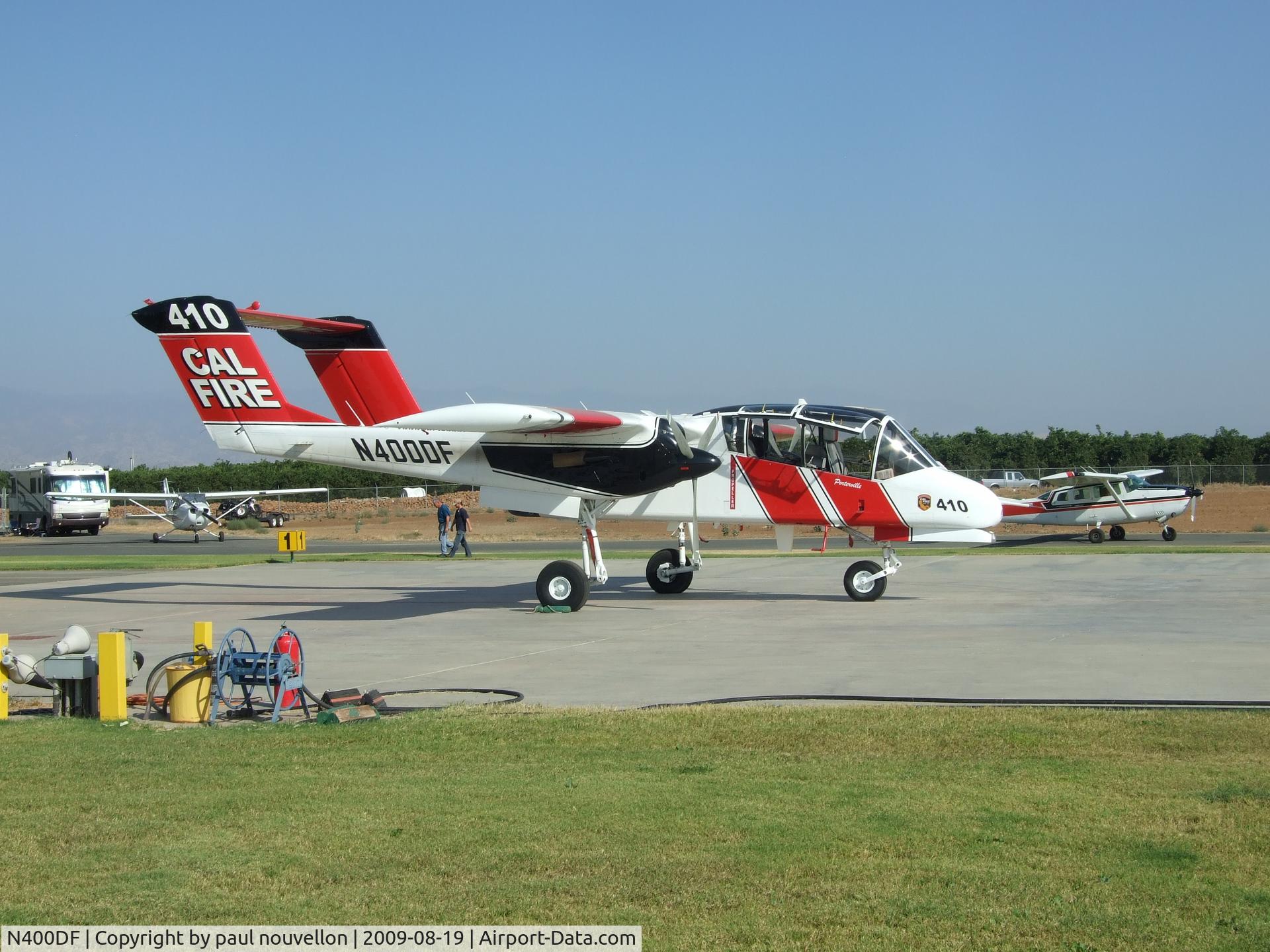 N400DF, Grumman S2F-1 (TS-2A) Tracker C/N 367, Bronco ov 10 at porterville, ca 2009 08