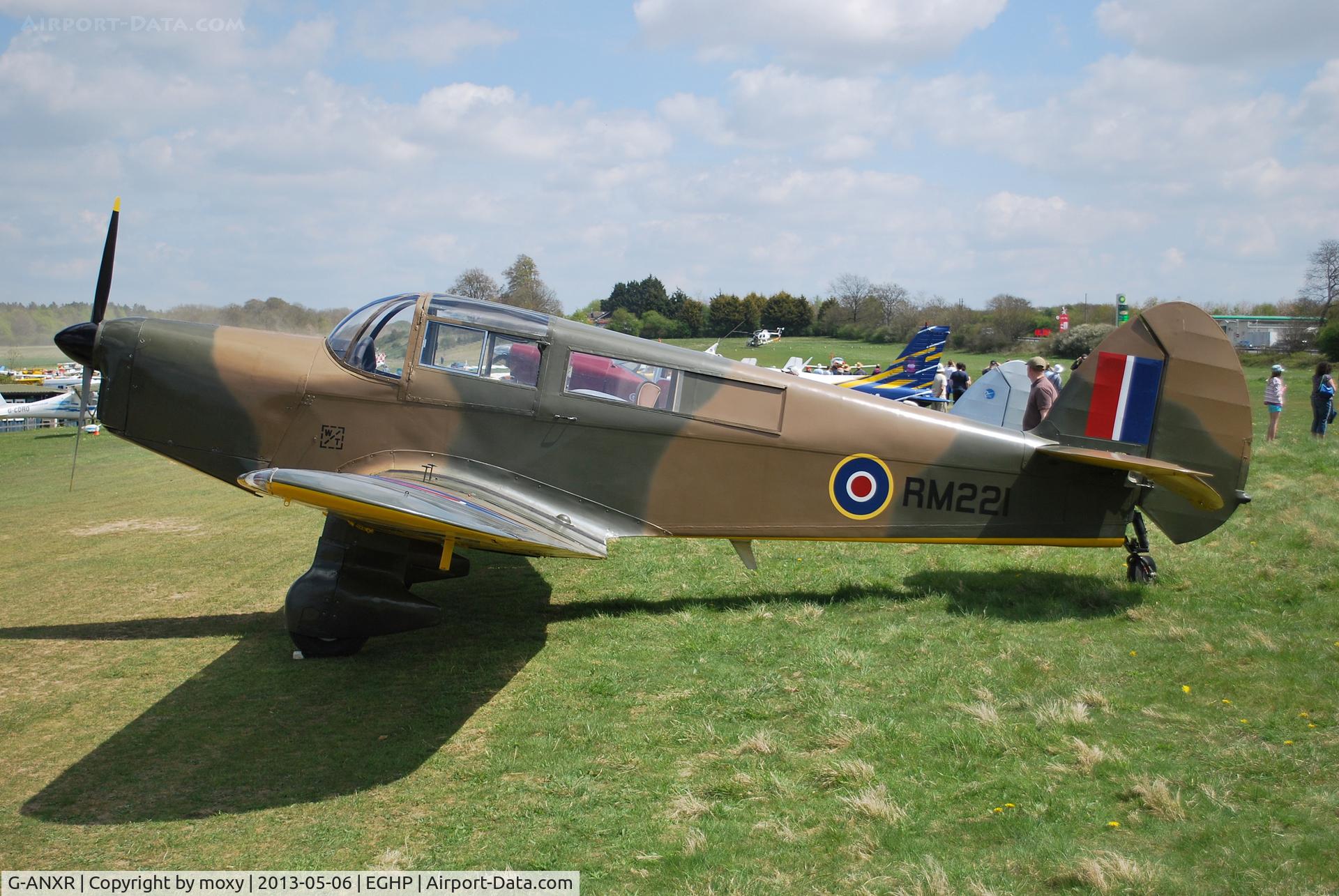 G-ANXR, 1945 Percival P-31C Proctor 4 C/N FHM 141, Percival Proctor IV at Popham. Ex RAF RM221
