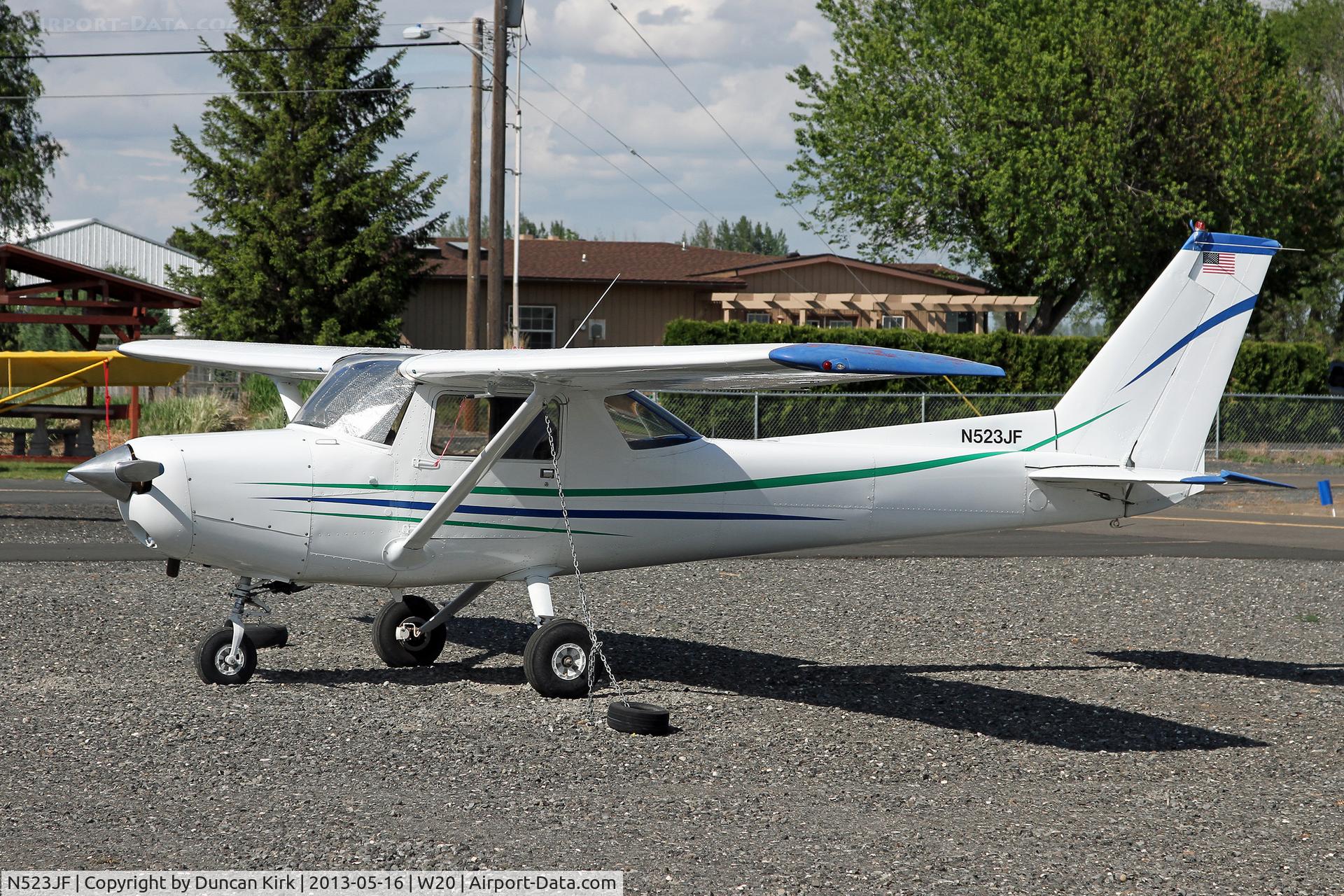 N523JF, 1977 Cessna 152 C/N 15279647, At the 