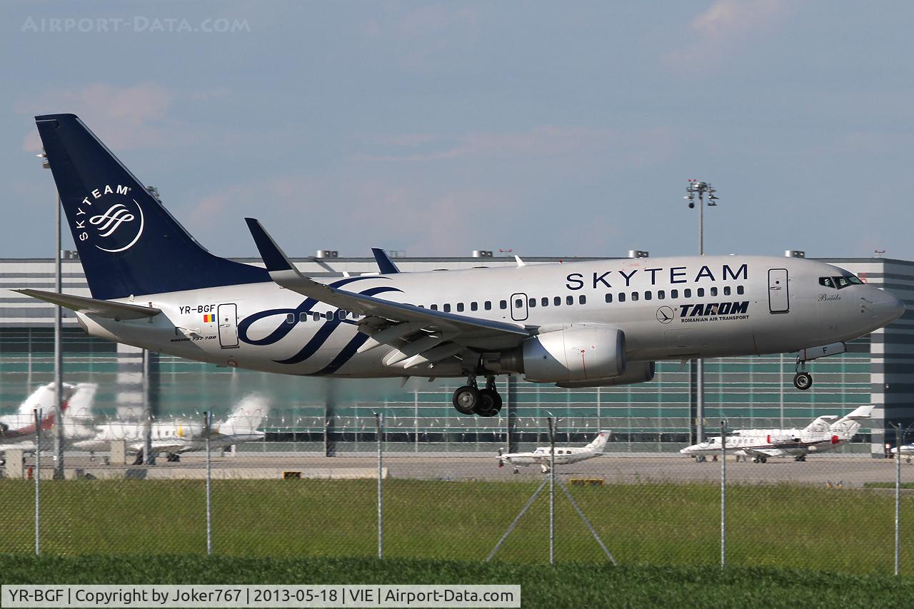 YR-BGF, 2001 Boeing 737-78J C/N 28440, Tarom