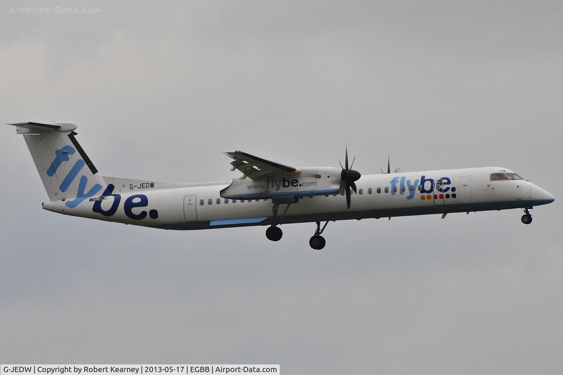 G-JEDW, 2004 De Havilland Canada DHC-8-402Q Dash 8 C/N 4093, On short finals for r/w 33