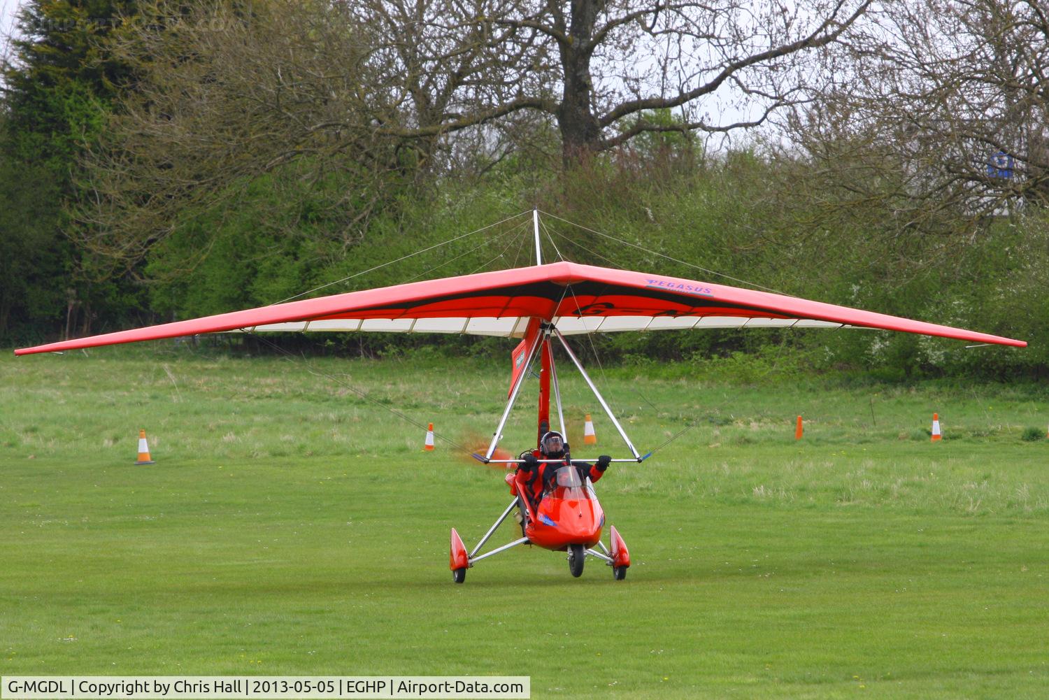 G-MGDL, 1998 Pegasus Quantum 15 C/N 7400, at the LAA Microlight Trade Fair, Popham