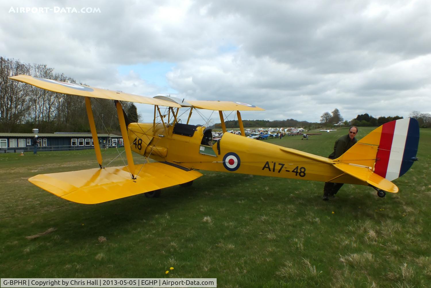 G-BPHR, 1940 De Havilland Australia DH-82A Tiger Moth C/N DHA45, at the LAA Microlight Trade Fair, Popham
