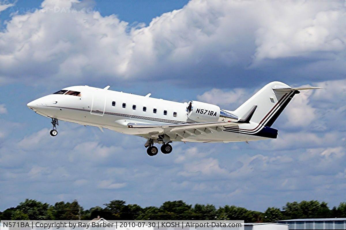 N571BA, 2003 Bombardier Challenger 604 (CL-600-2B16) C/N 5571, Canadair CL.604 Challenger [5571] Oshkosh-Wittman Regional~N 30/07/2008