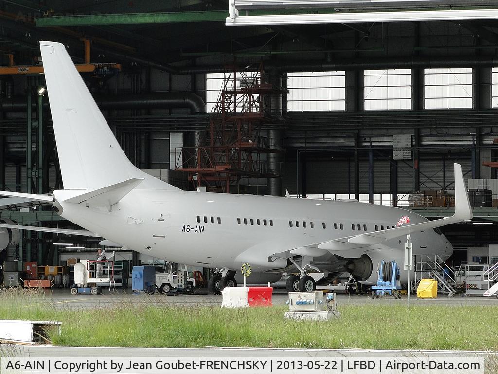 A6-AIN, 1999 Boeing 737-7Z5 BBJ C/N 29268, Royal Jet