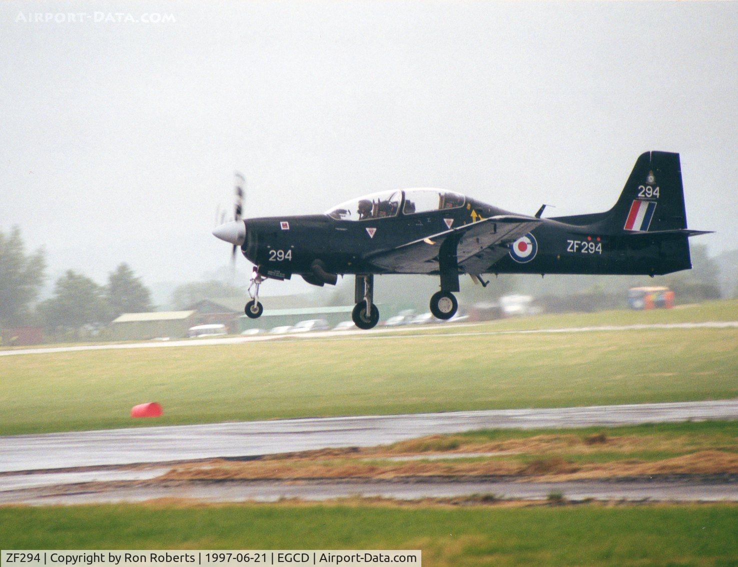 ZF294, 1991 Short S-312 Tucano T1 C/N S094/T65, A very wet Woodford Airshow