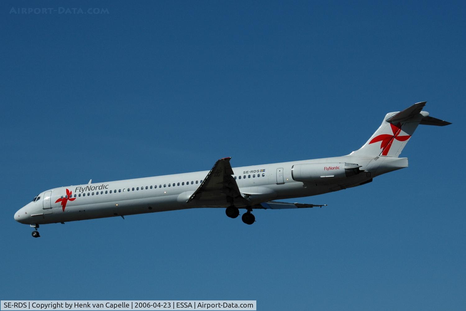 SE-RDS, 1987 McDonnell Douglas MD-83 (DC-9-83) C/N 49401, FlyNordic MD-83 approaching Stockholm Arlanda airport, Sweden.