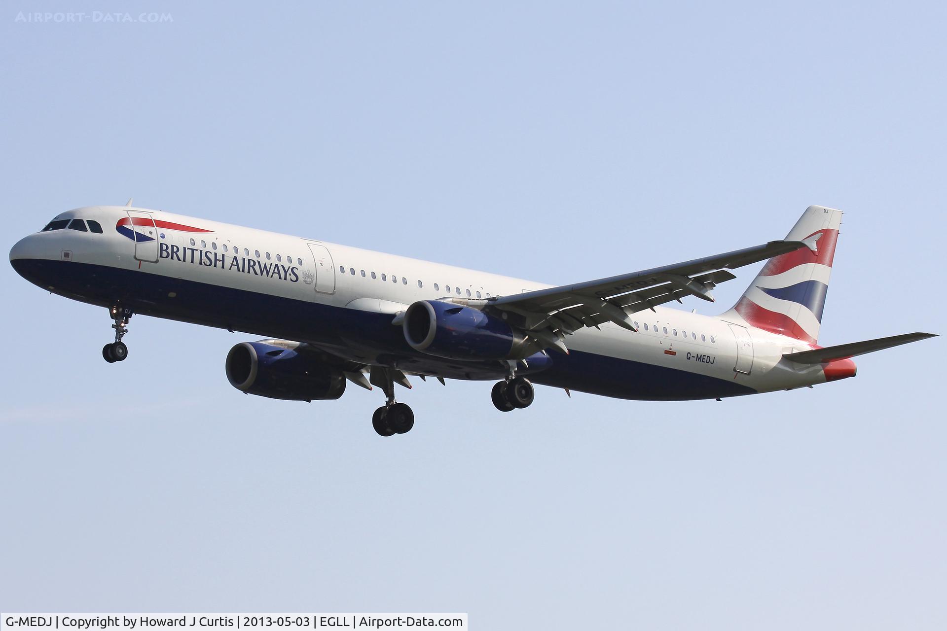 G-MEDJ, 2004 Airbus A321-231 C/N 2190, British Airways, on approach to runway 27L.