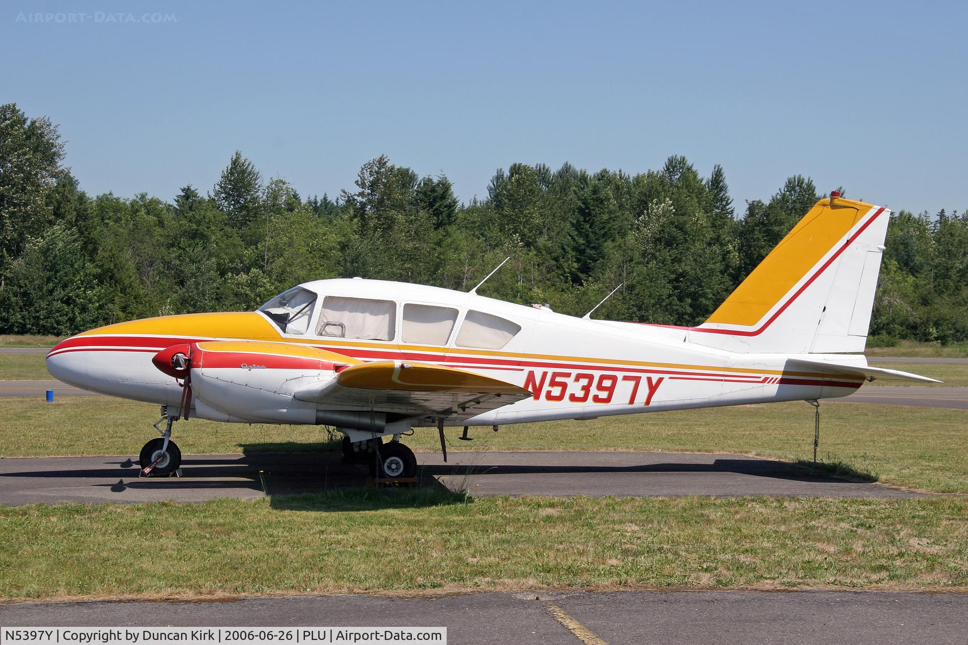 N5397Y, 1963 Piper PA-23-250 C/N 27-2472, Nice conditioned Aztec