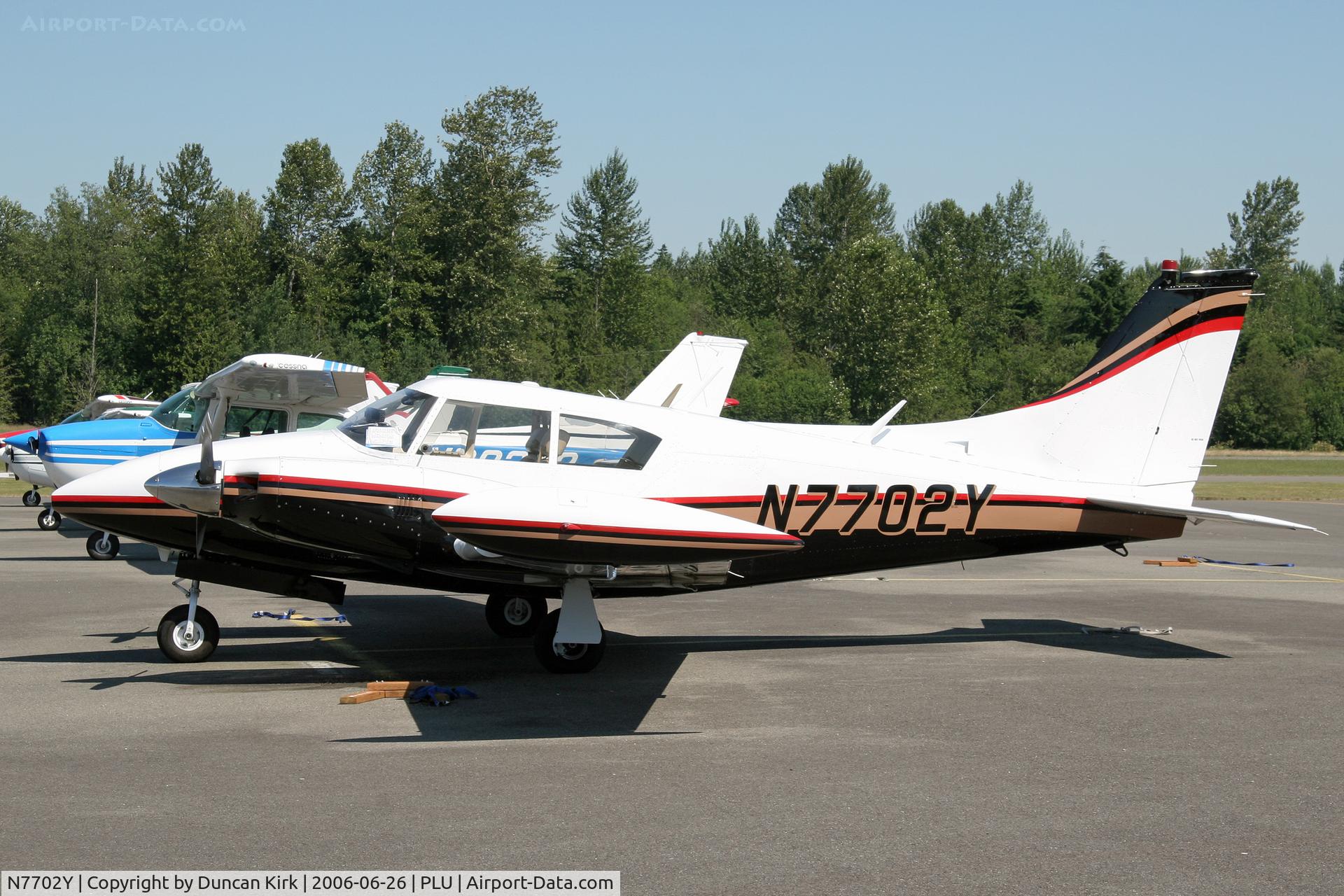 N7702Y, 1965 Piper PA-30 Twin Comanche C/N 30-788, Very nice Twin Comanche