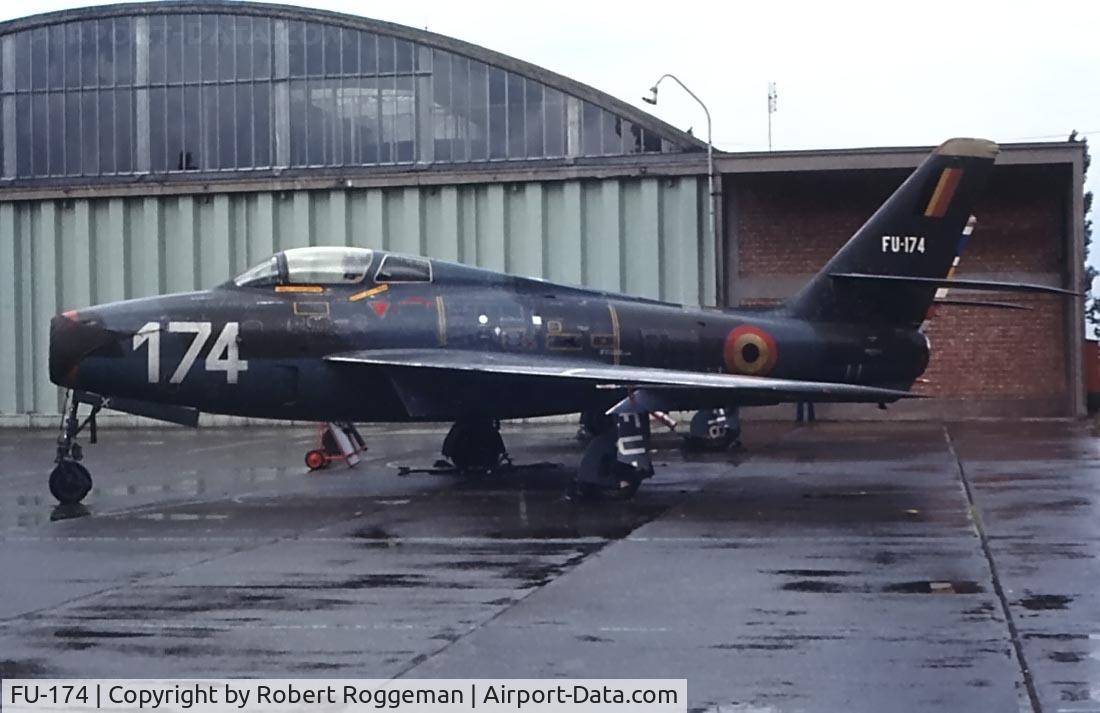 FU-174, Republic F-84F Thunderstreak C/N Not found (53-6962), Late 1960's.Saffraanberg Technical school BAF.
Instuctional airframe.