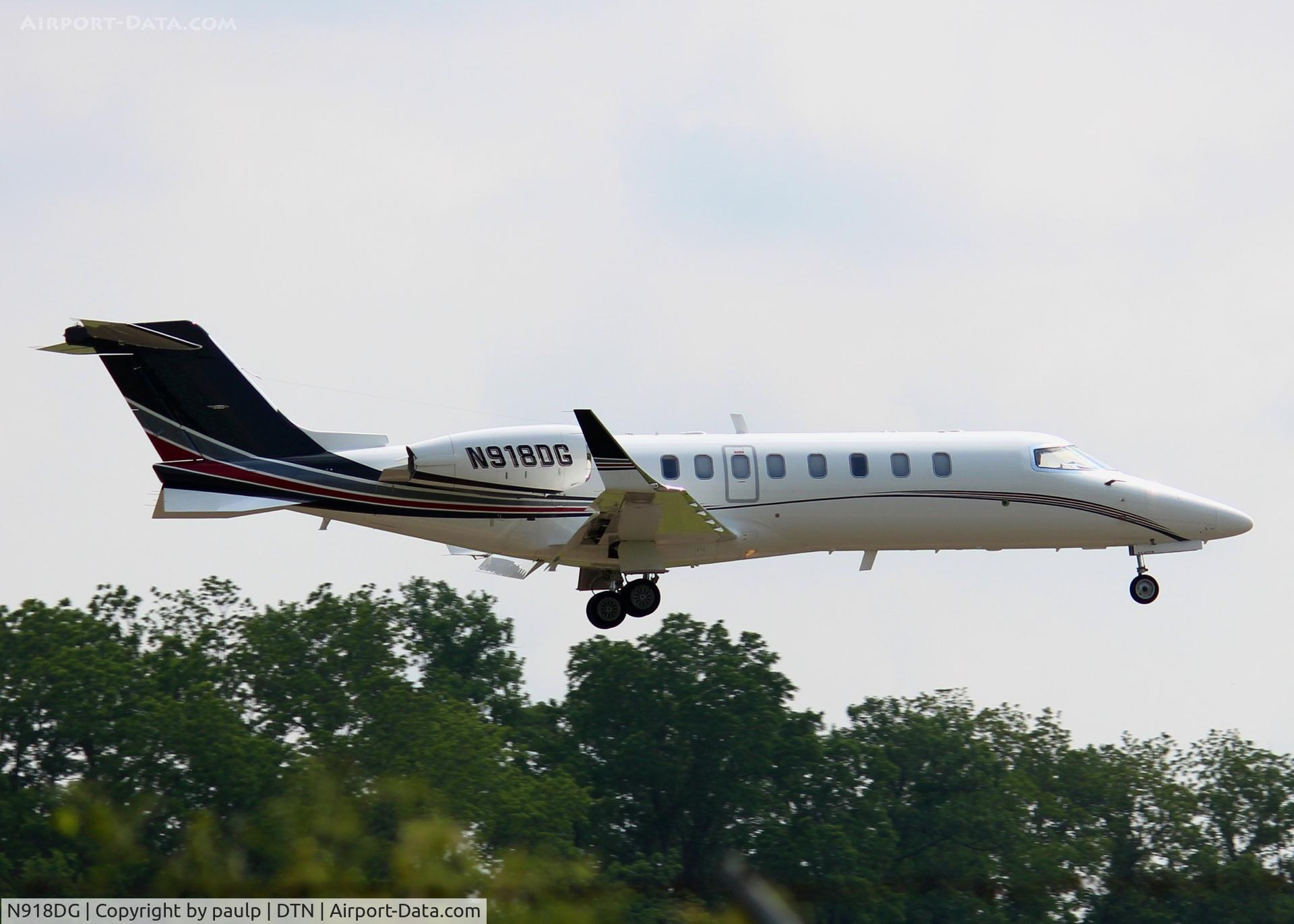 N918DG, 2004 Learjet Inc 45 C/N 251, Landing at Downtown Shreveport.