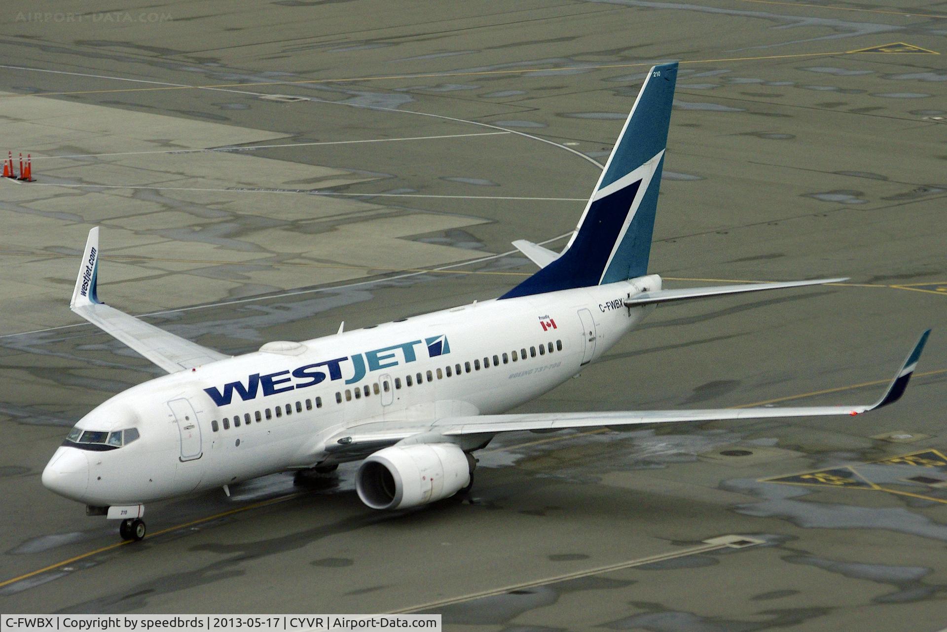 C-FWBX, 2003 Boeing 737-7CT C/N 32751, WestJet 737