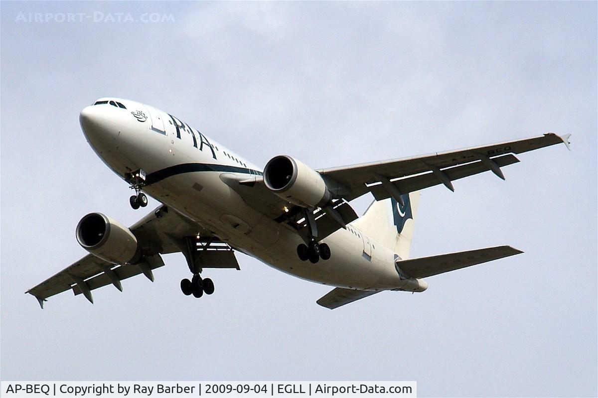 AP-BEQ, 1992 Airbus A310-308 C/N 656, Airbus A310-308 [656] (Pakistan International Airlines) Home~G 04/09/2009
