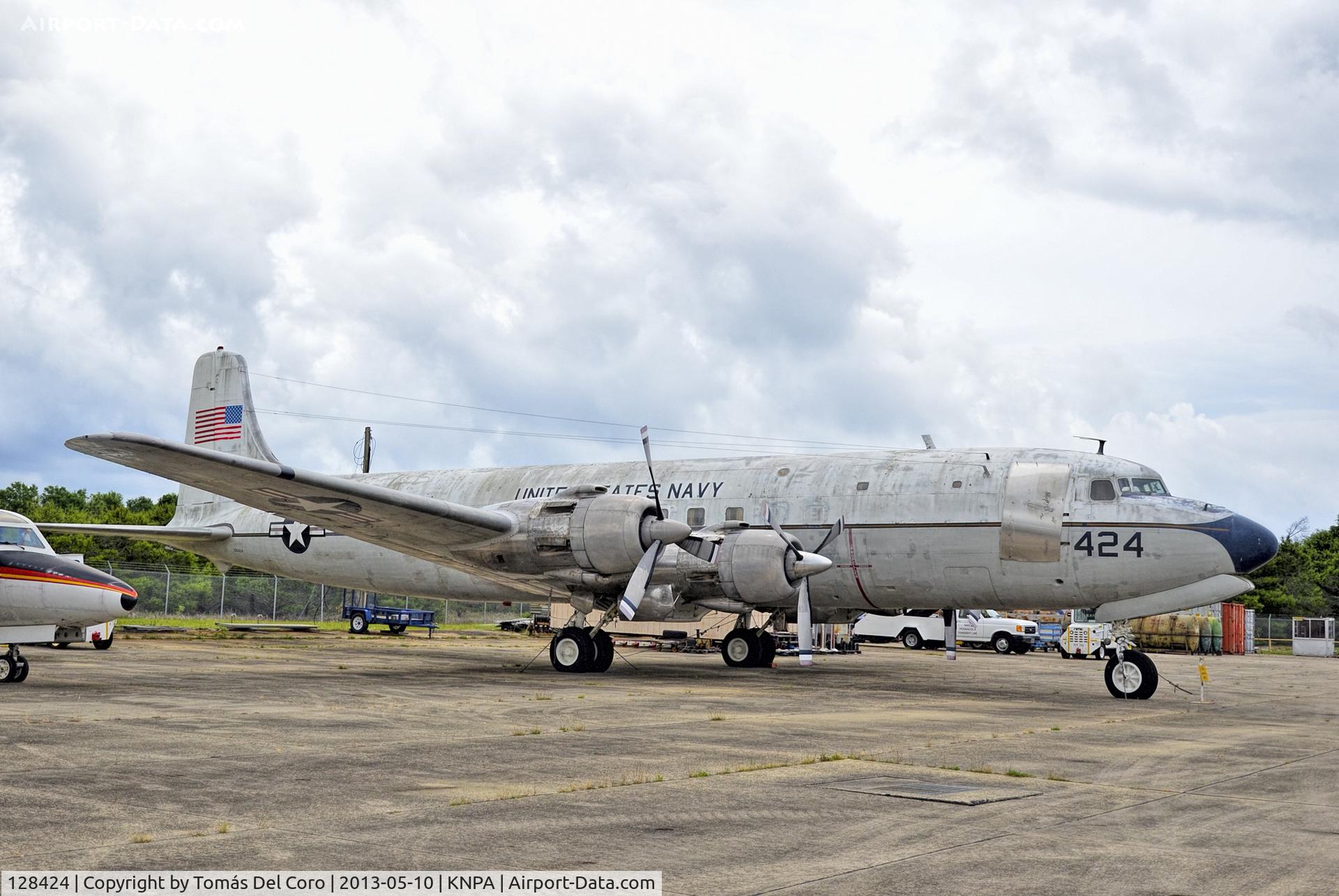 128424, 1951 Douglas VC-118B Liftmaster C/N 43207, VC-118B Liftmaster BuNo 128424

Enter service as a R6D-1 on 9-6-51

National Naval Aviation Museum
TDelCoro
May 10, 2013