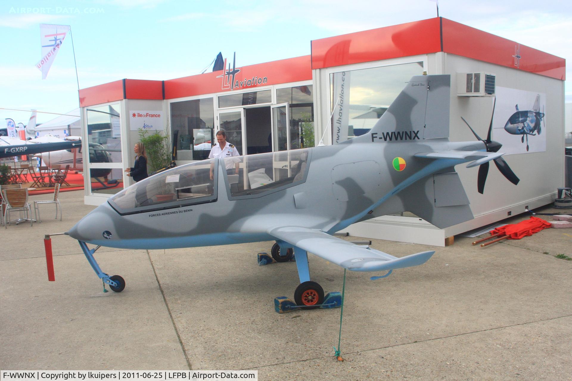 F-WWNX, 2011 LH Aviation LH-10 Ellipse C/N 002, This LH Aviation Ellipse was shown in the colours of the Benin Air Force at the Paris Air Show 2011