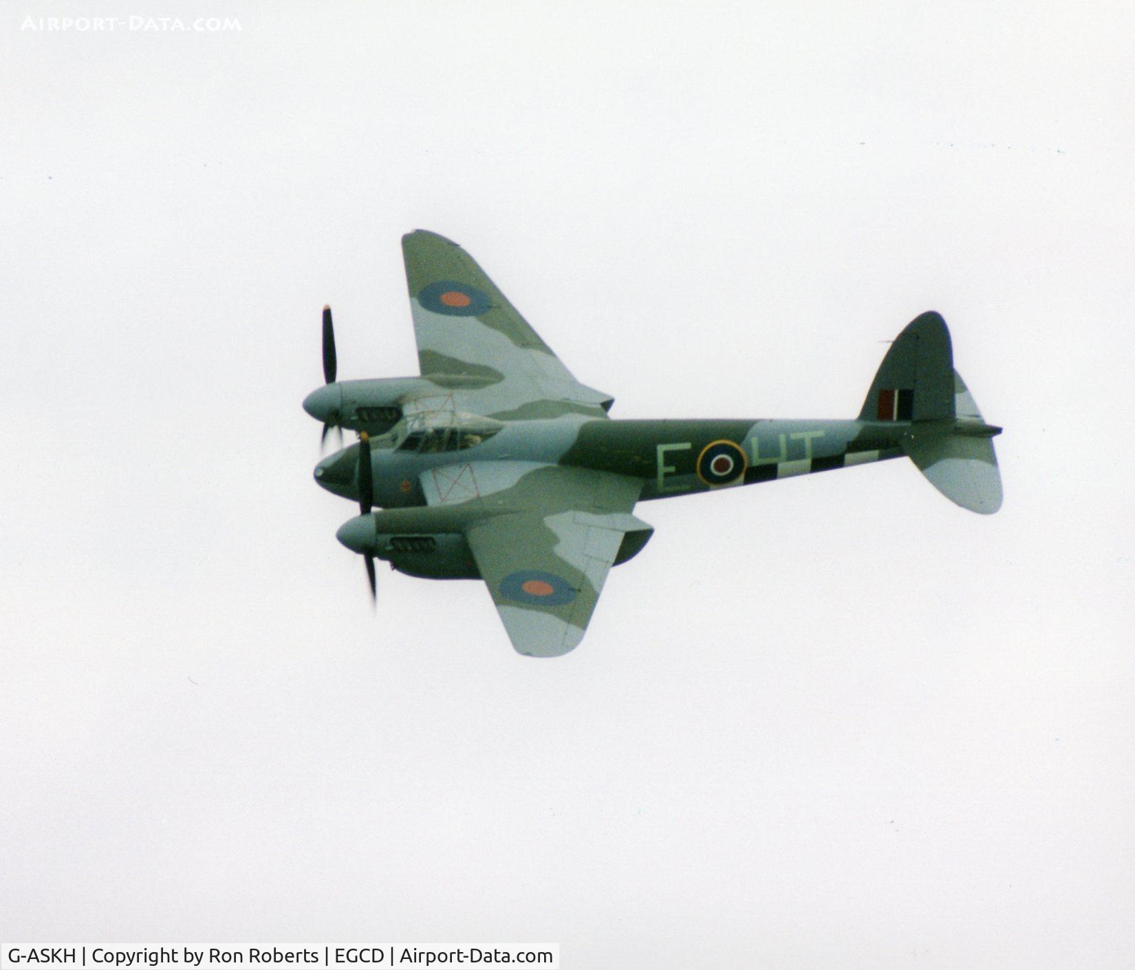 G-ASKH, 1965 De Havilland DH98 Mosquito T.3 C/N RR299, Woodford Airshow