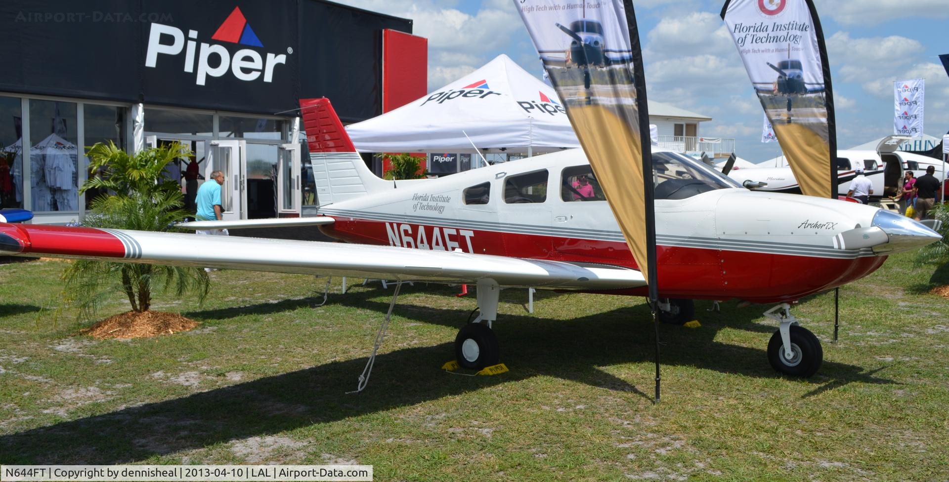 N644FT, 2013 Piper PA-28-181 C/N 28-43704, 2013 PIPER AIRCRAFT INC PA28-181 AT SUN N FUN