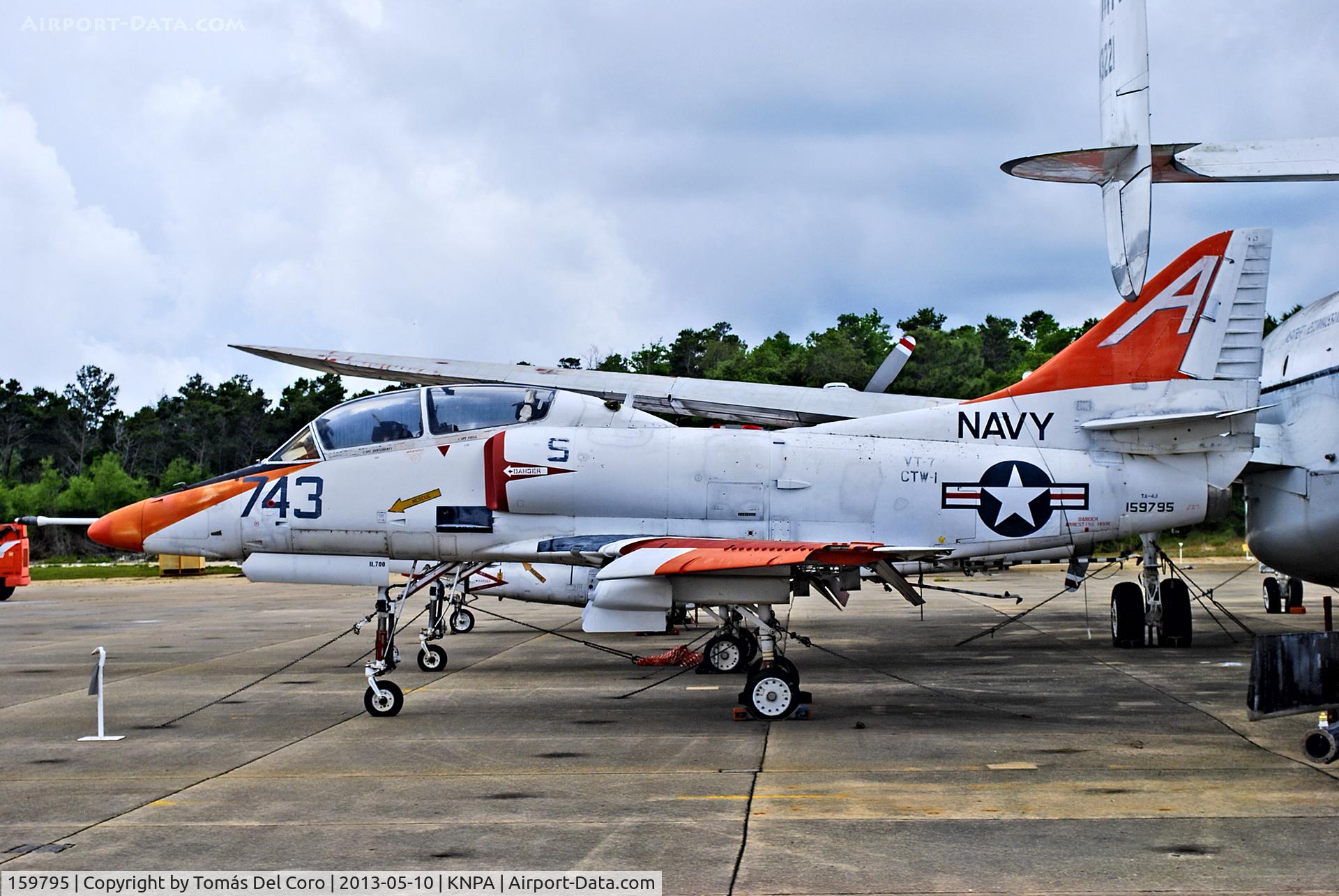 159795, 1975 Douglas TA-4J Skyhawk C/N 14494, Douglas TA-4J Skyhawk BuNo 159795 (C/N 14494)

National Naval Aviation Museum
TDelCoro
May 10, 2013