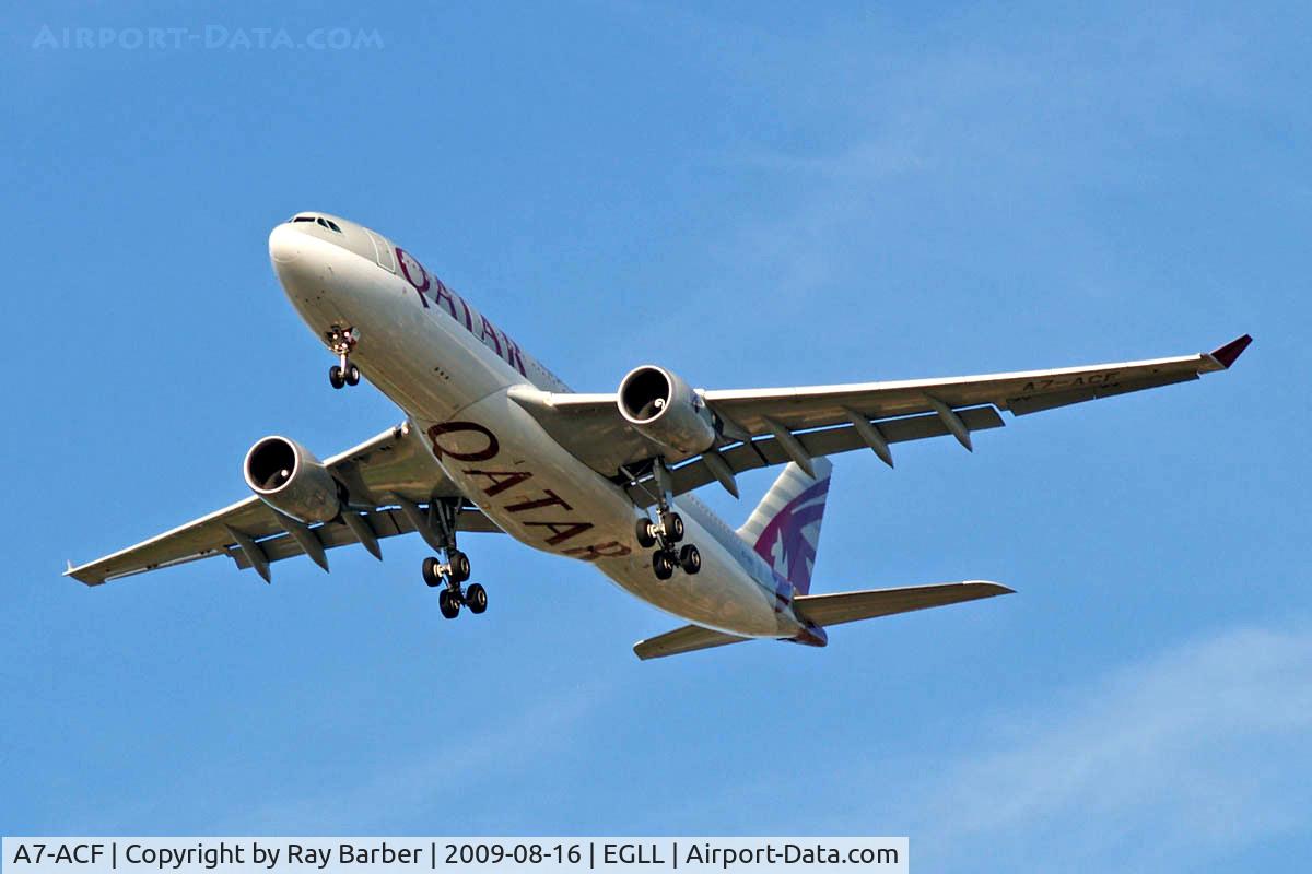 A7-ACF, 2004 Airbus A330-202 C/N 638, Airbus A330-203 [638] (Qatar Airways) Heathrow~G 16/08/2009