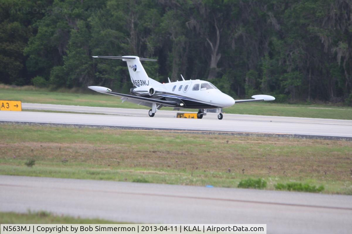 N563MJ, 2007 Eclipse Aviation Corp EA500 C/N 000027, Arriving at Lakeland, FL during Sun N Fun 2013