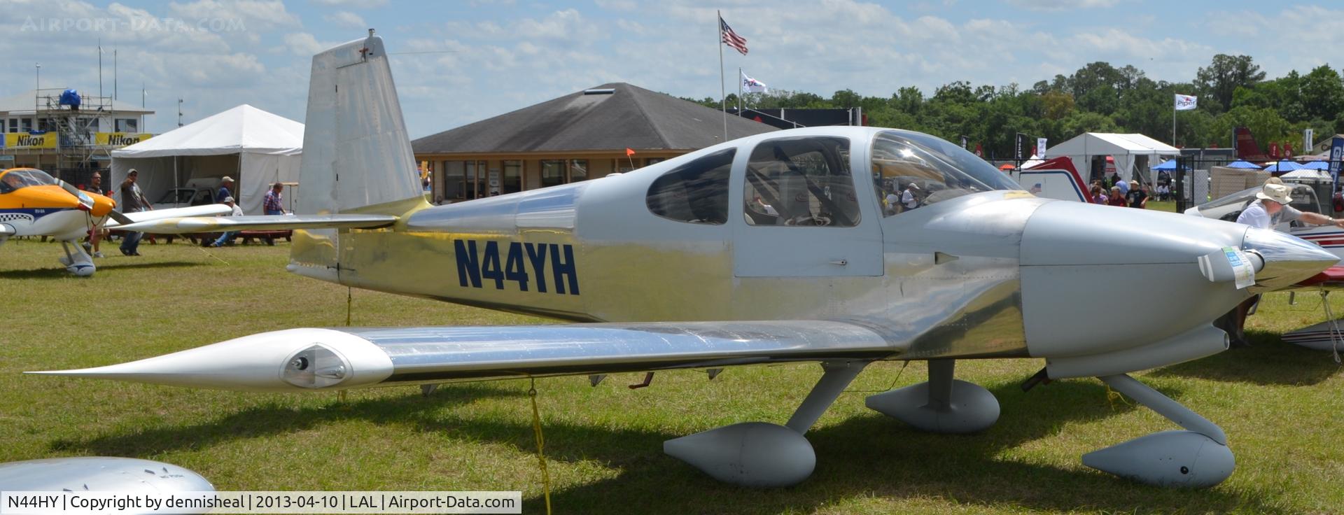 N44HY, 2001 Aviat A-1B Husky C/N 2145, 2001 AVIAT AIRCRAFT INC A-1B AT SUN N FUN