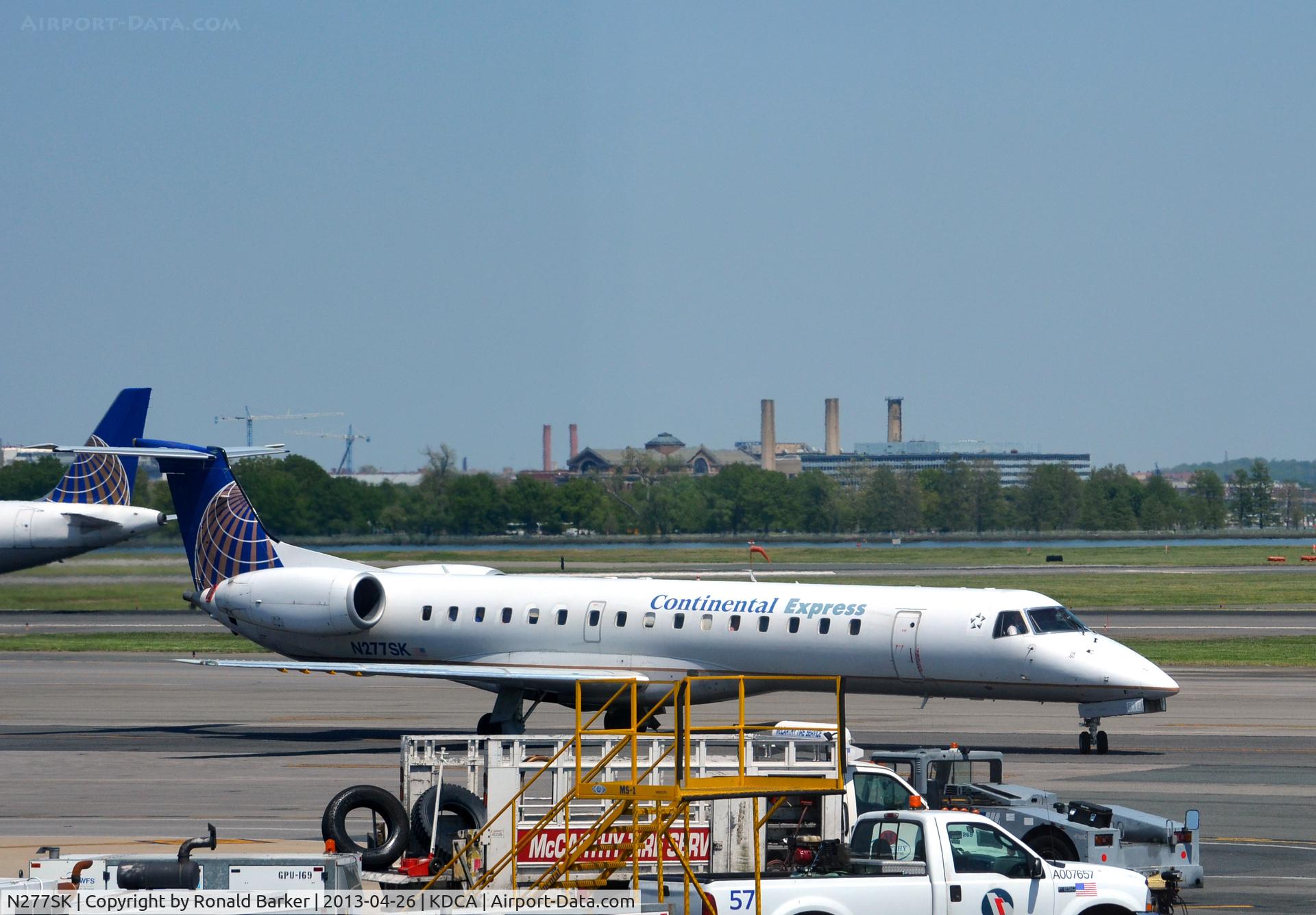 N277SK, 2000 Embraer ERJ-145LR (EMB-145LR) C/N 145355, Taxi National