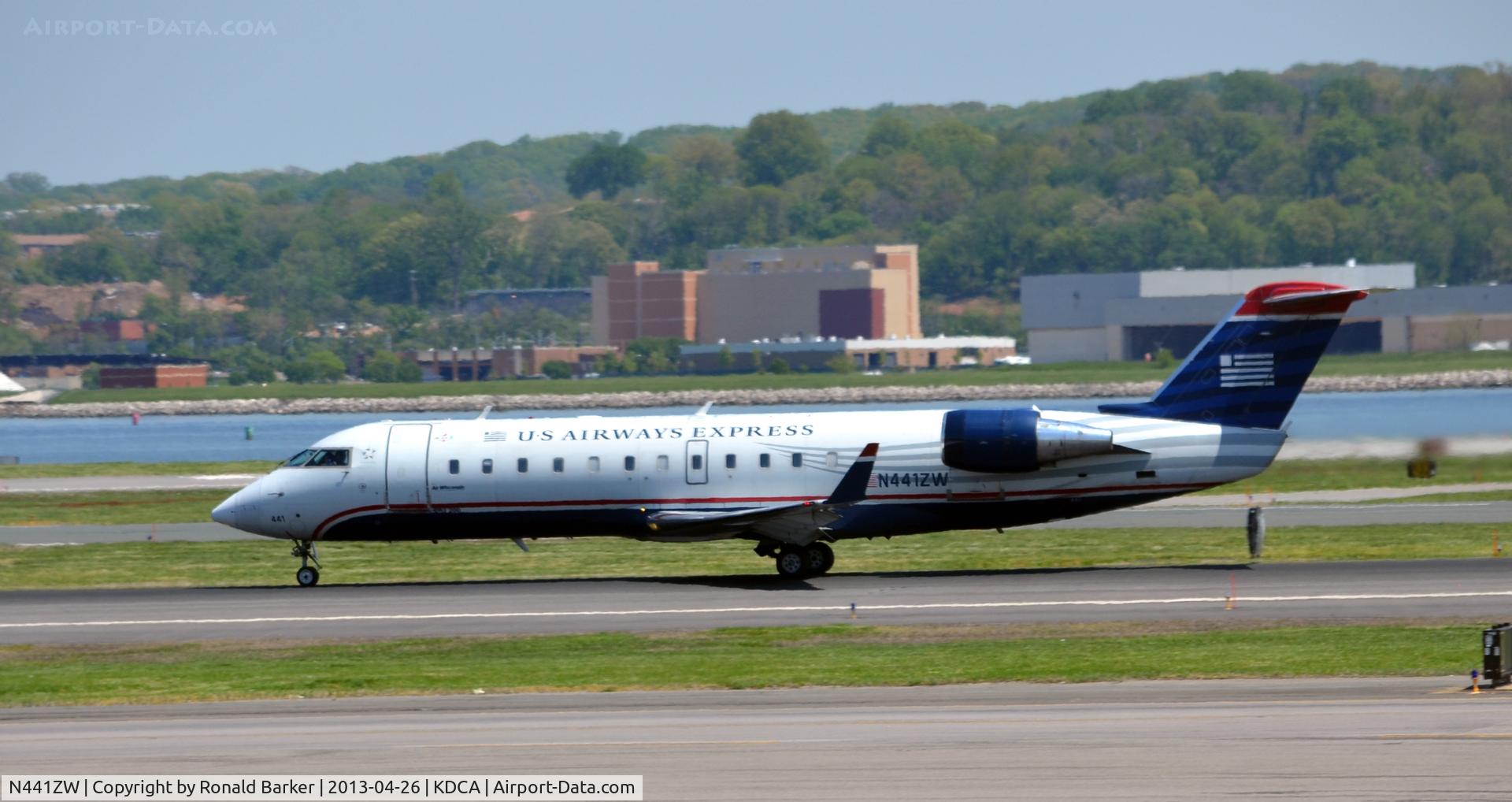 N441ZW, 2003 Bombardier CRJ-200LR (CL-600-2B19) C/N 7777, Takeoff DCA