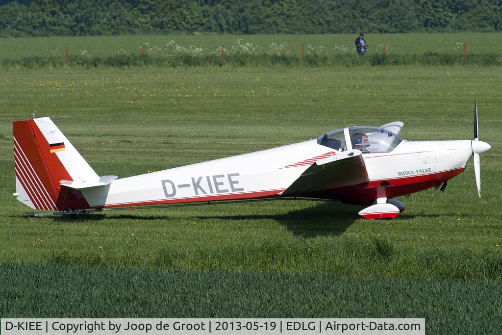 D-KIEE, Scheibe SF-25C Rotax-Falke C/N 44644, Goch-Asperden open house 2013