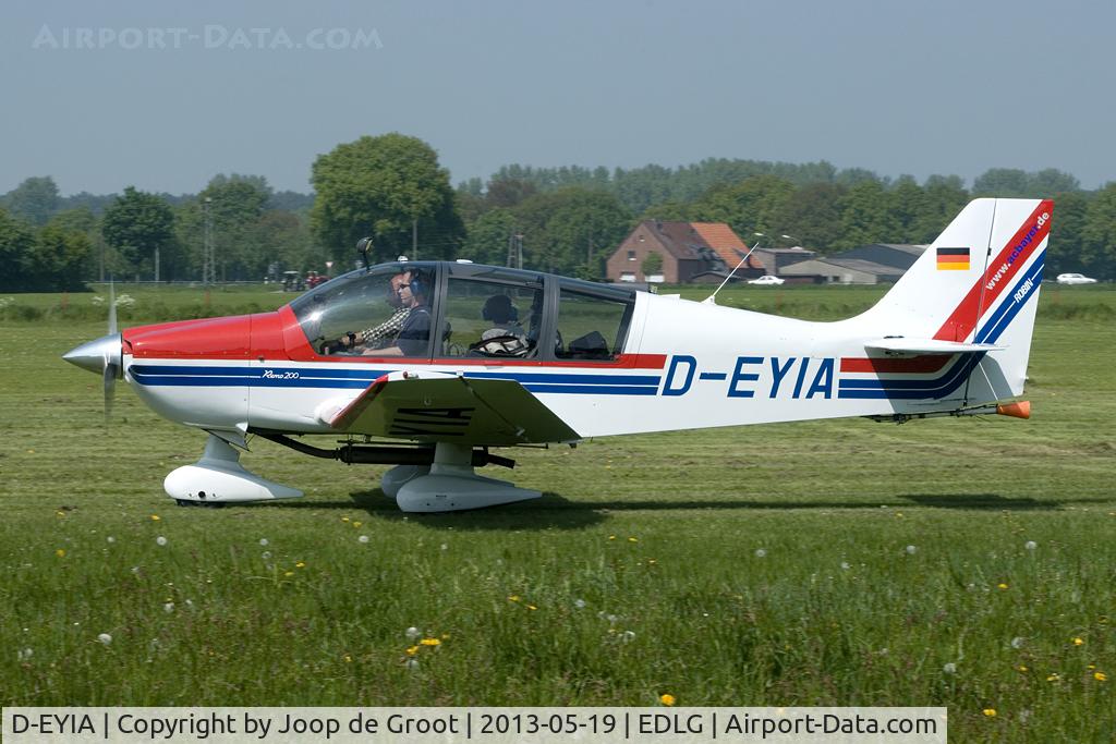 D-EYIA, 2000 Robin DR-400-200R Remorqueur C/N 2482, Asperden open house