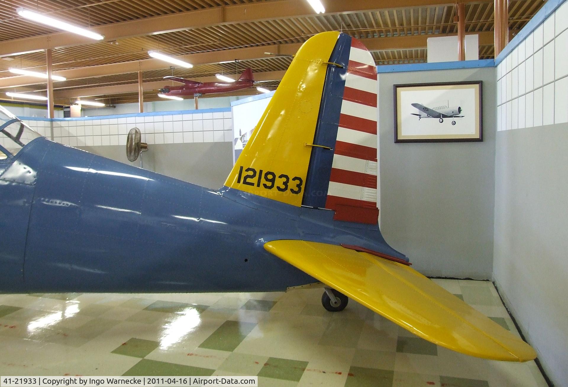 41-21933, Vultee BT-13 Valiant C/N 74-5772, Vultee BT-13 Valiant at the Travis Air Museum, Travis AFB Fairfield CA