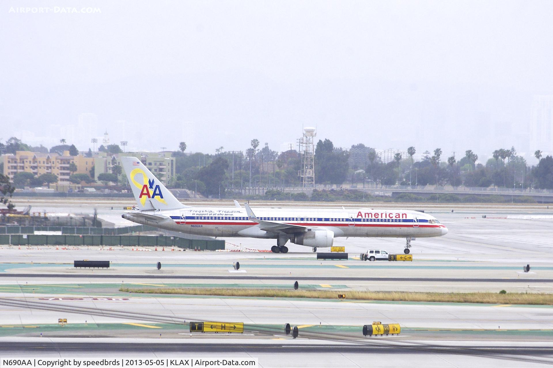 N690AA, 1993 Boeing 757-223 C/N 25696, American Airlines 757-200 