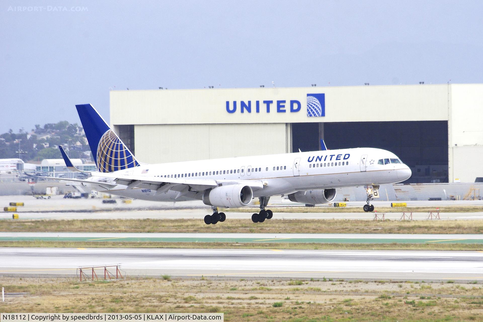 N18112, 1995 Boeing 757-224 C/N 27302, United Airlines 757-200