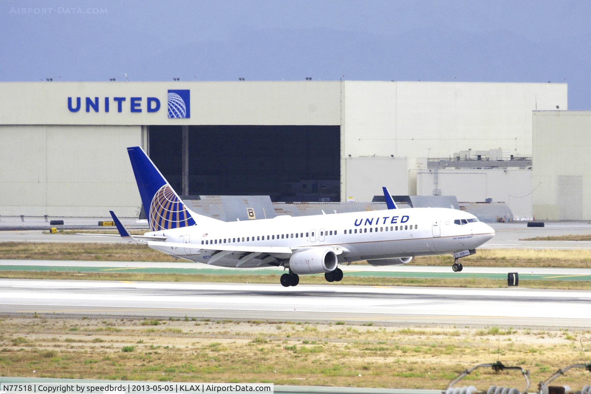 N77518, 2008 Boeing 737-824 C/N 31605, United Airlines 737-800