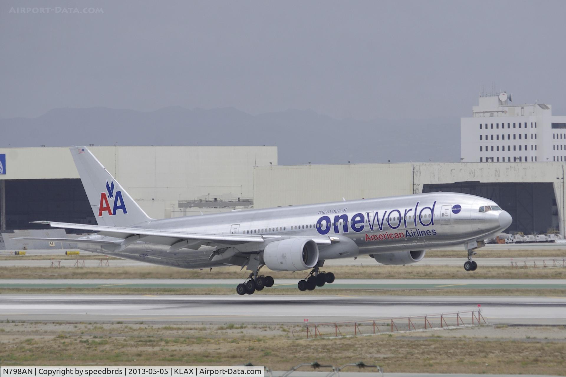 N798AN, 2001 Boeing 777-223 C/N 30797, American Airlines 777-200 