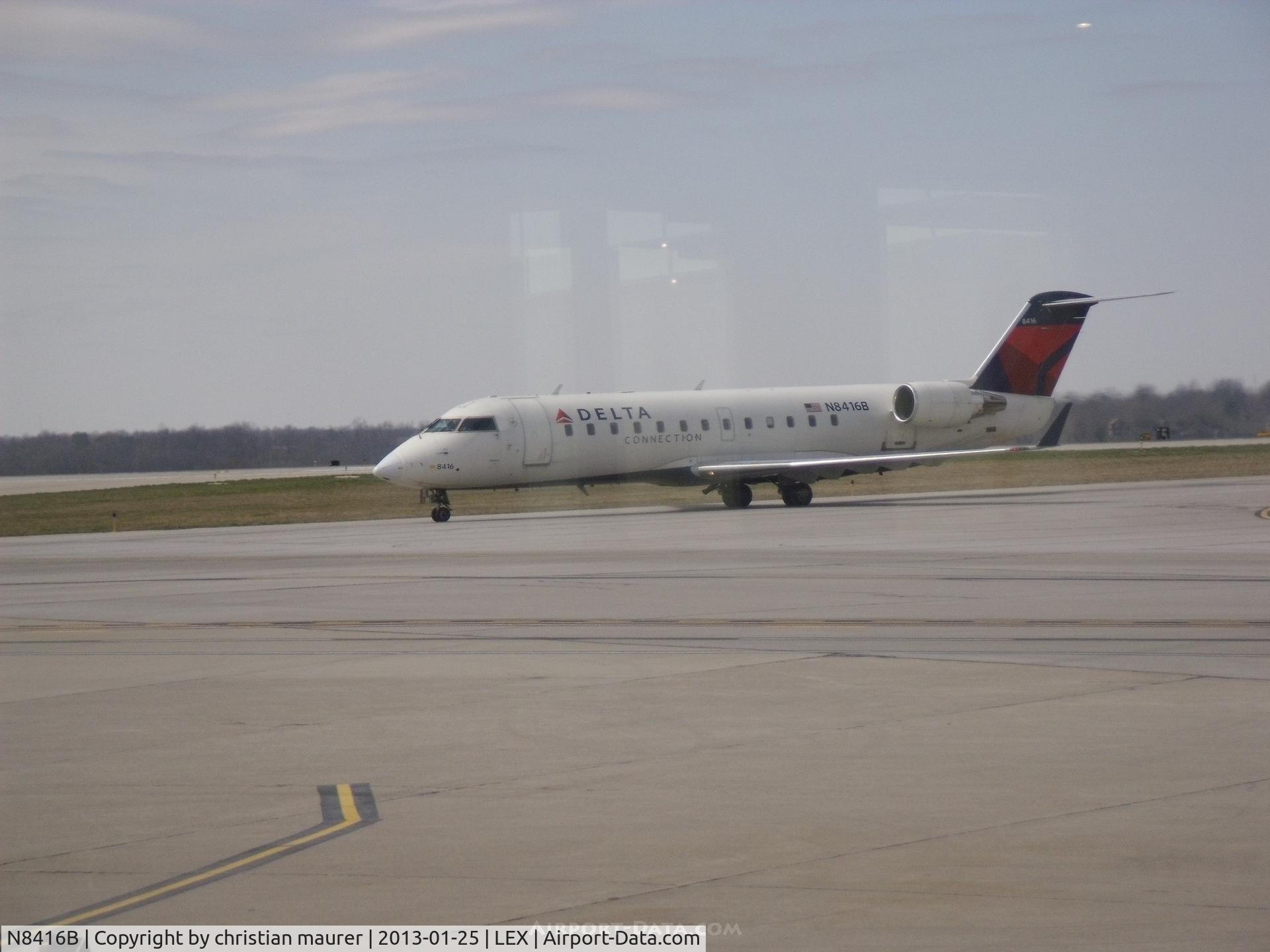 N8416B, 2000 Bombardier CRJ-200LR (CL-600-2B19) C/N 7416, DELTA CRJ JET