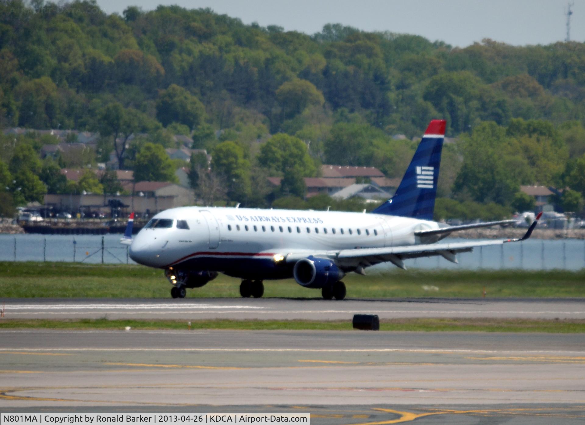 N801MA, 2004 Embraer 170SU (ERJ-170-100SU) C/N 17000012, Takeoff DCA