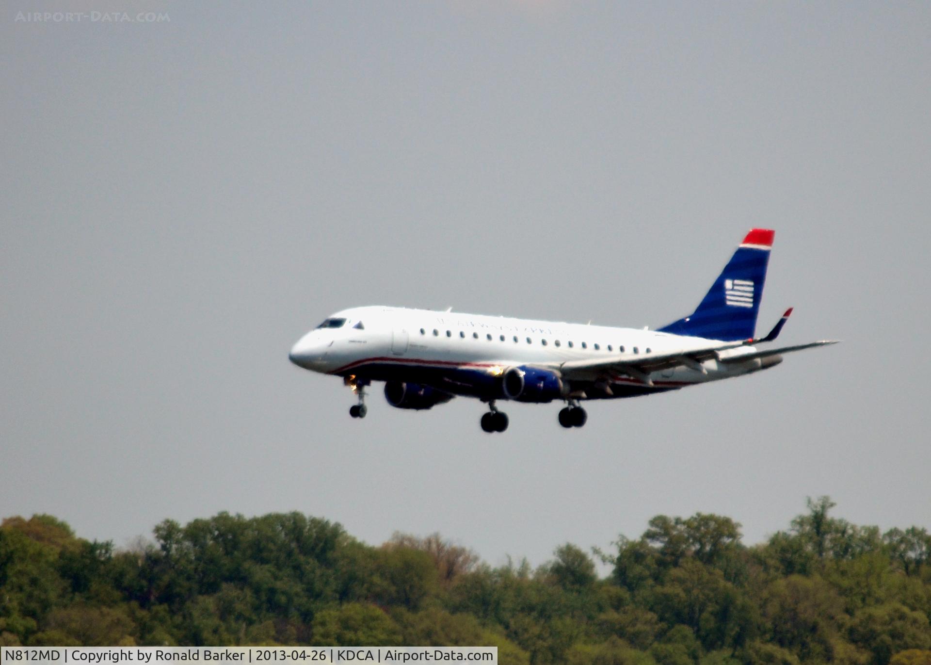 N812MD, 2004 Embraer 170SU (ERJ-170-100SU) C/N 17000030, Approach DCa