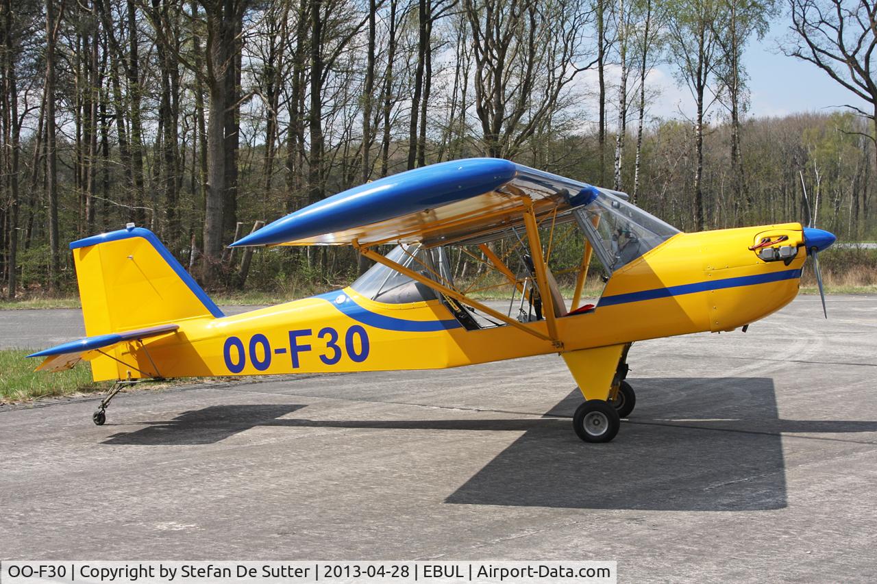 OO-F30, 2000 Ultracraft Calypso 2A C/N 005, Parked at Vliegclub Ursel.