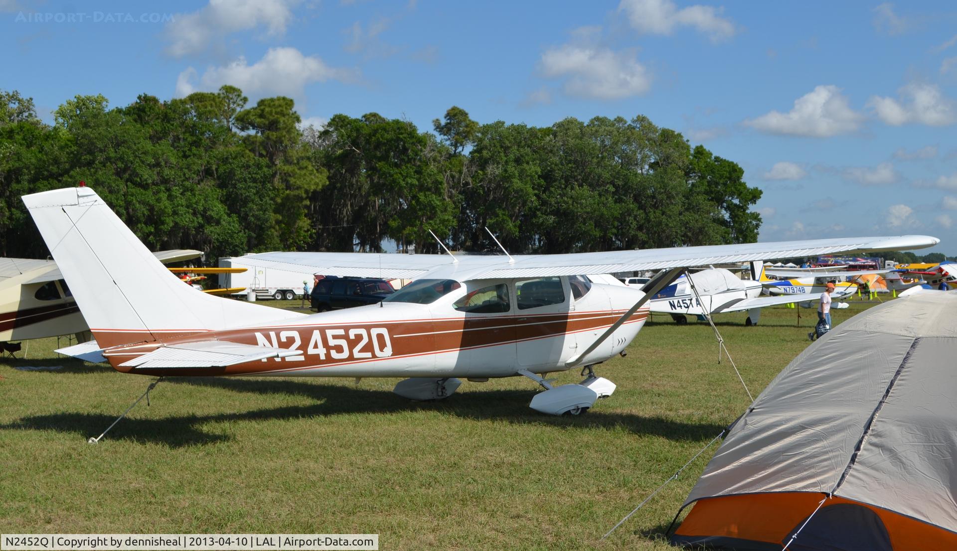 N2452Q, 1966 Cessna 182K Skylane C/N 18257652, 1966 CESSNA 182K AT SUN N FUN