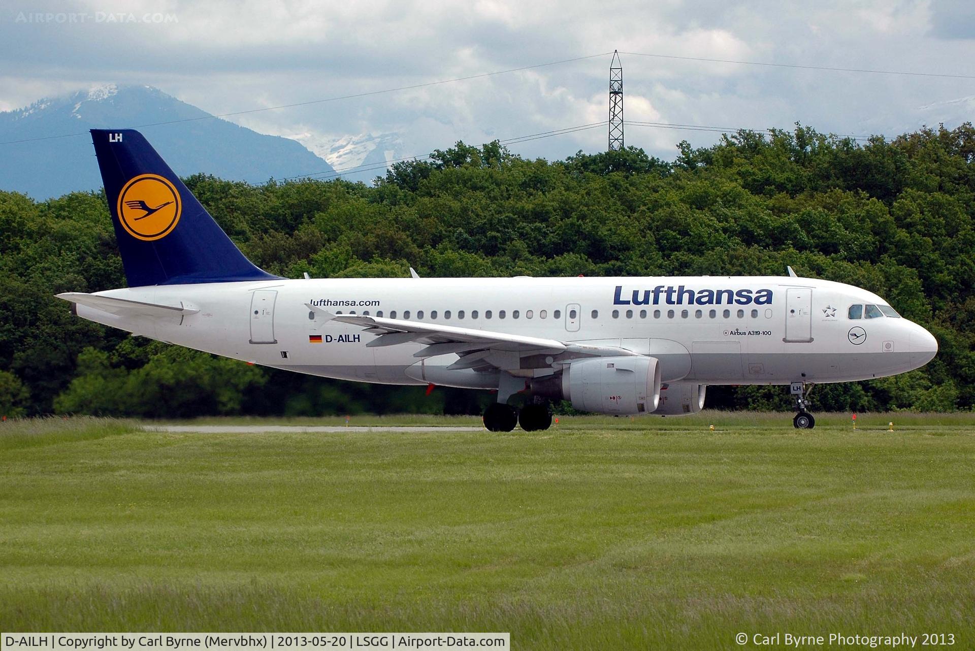 D-AILH, 1997 Airbus A319-114 C/N 641, Taken from the park at the 05 threshold.