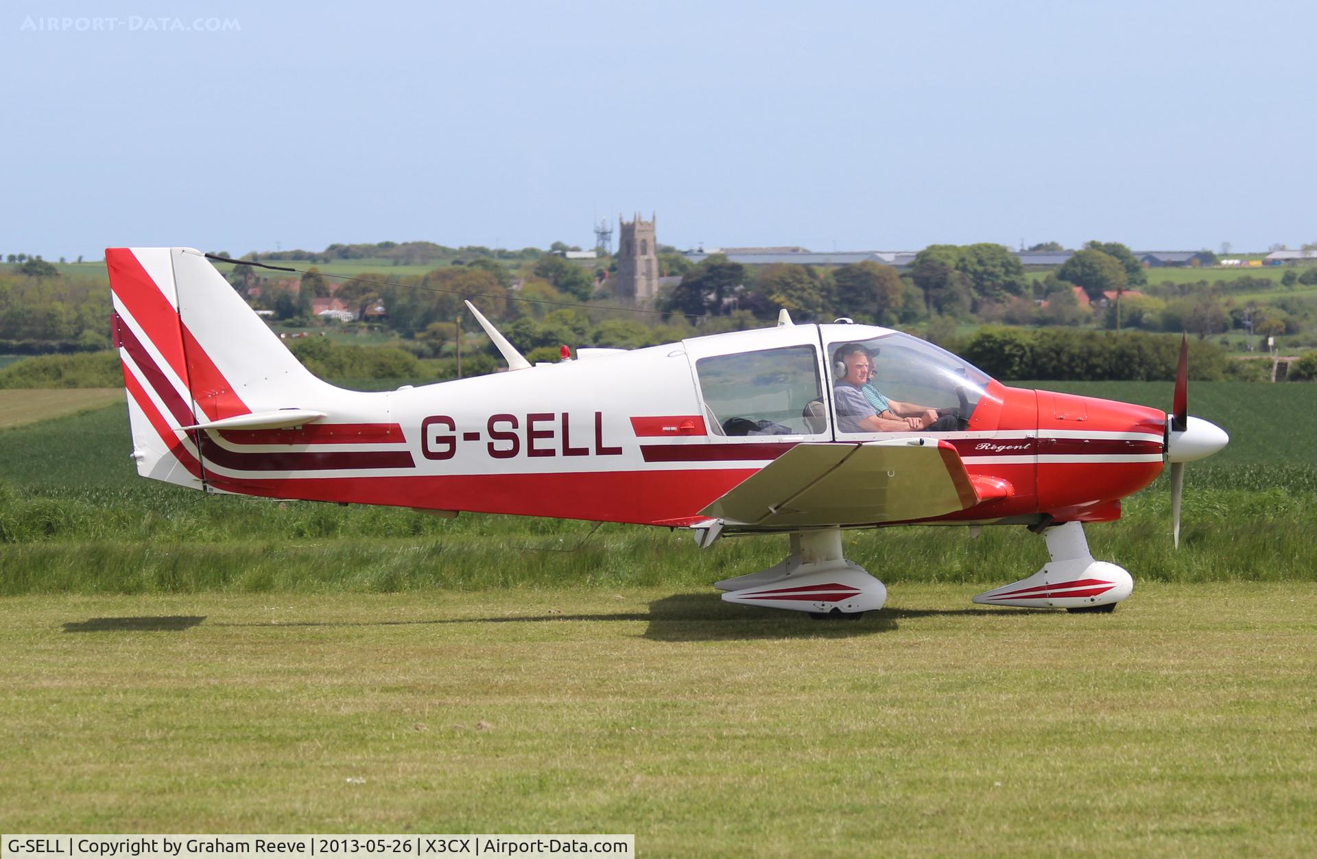 G-SELL, 1976 Robin DR-400-180 Regent Regent C/N 1153, Just landed at Northrepps.
