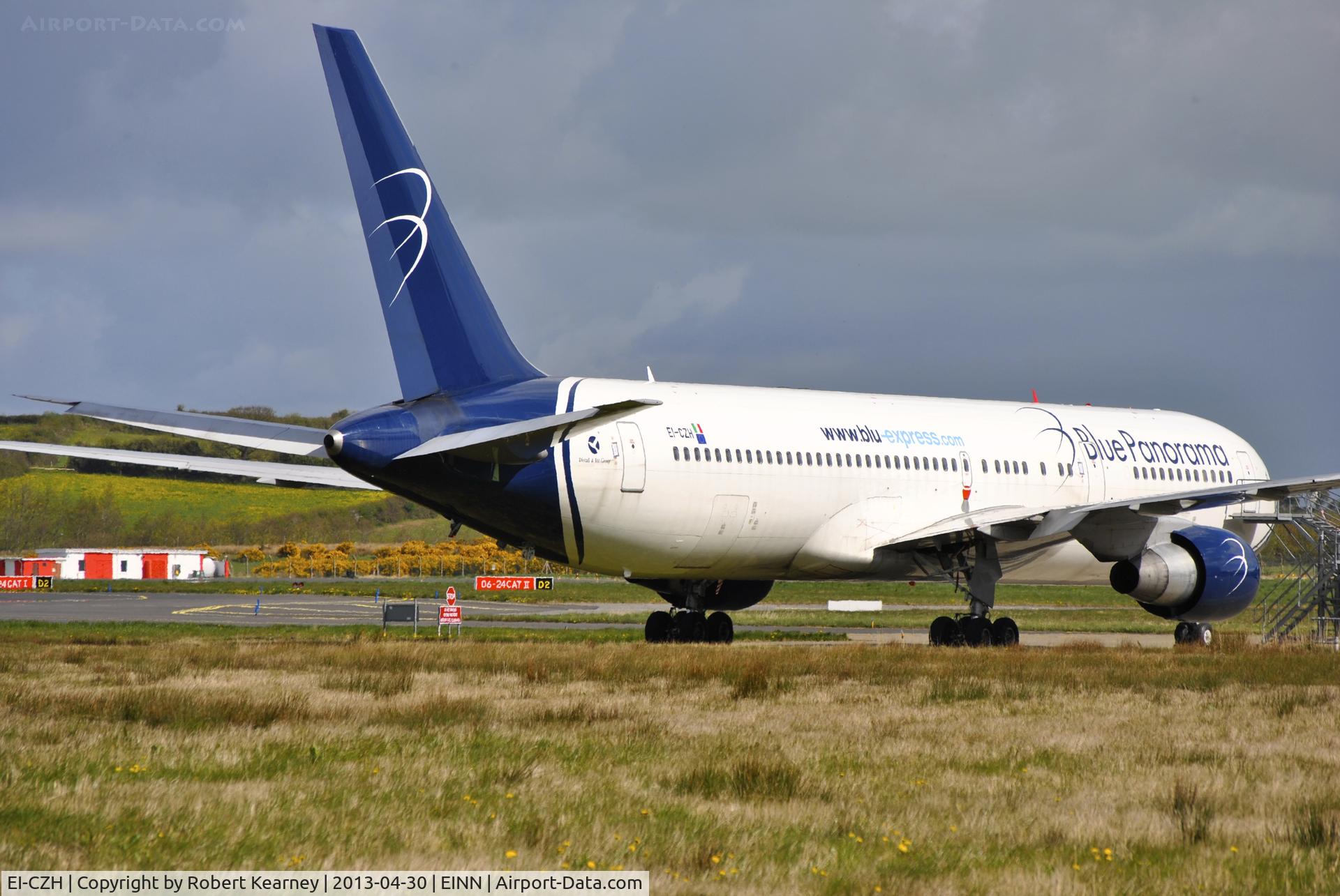 EI-CZH, 1998 Boeing 767-3G5/ER C/N 29435, In storage waiting to be painted