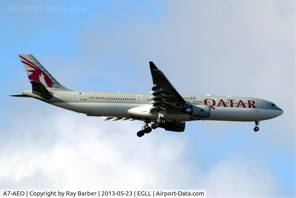 A7-AEO, 2008 Airbus A330-302 C/N 918, Airbus A330-302 [918] (Qatar Airways) Home~G 23/05/2013
