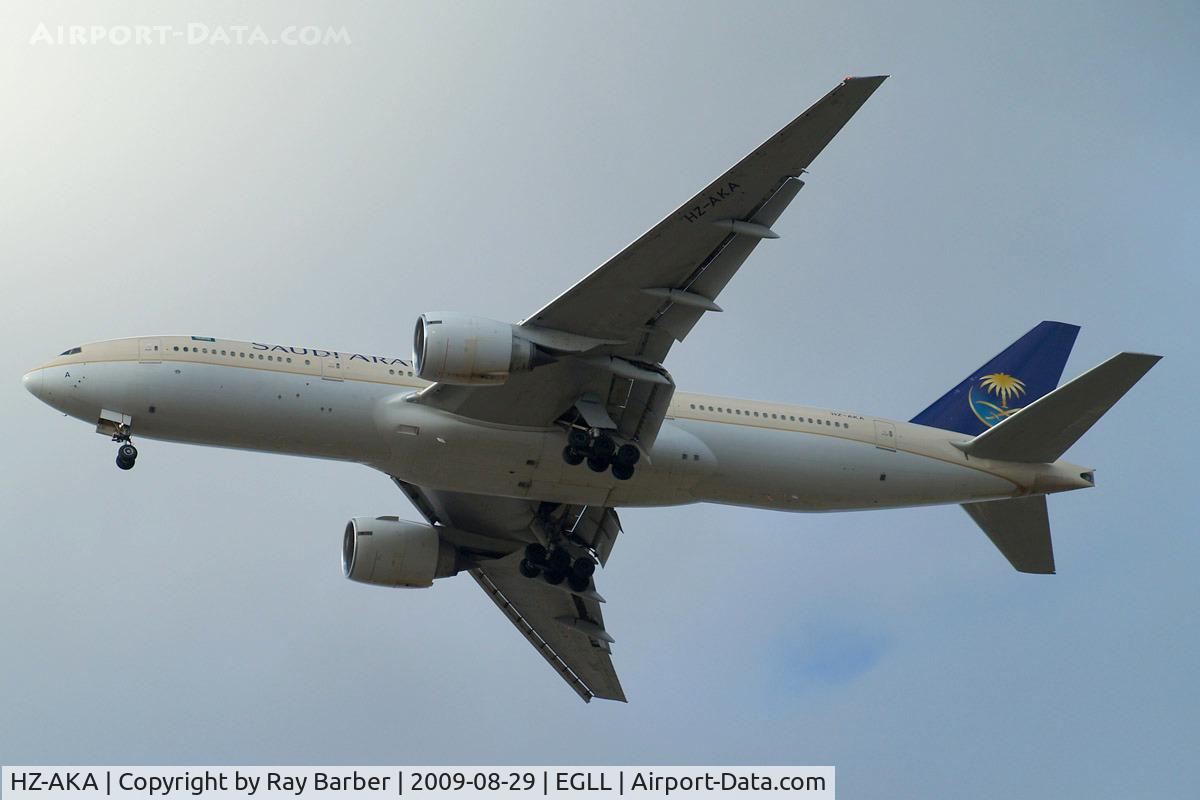 HZ-AKA, 1997 Boeing 777-268/ER C/N 28344, Boeing 777-268ER [28344] (Saudi Arabian Airlines) Home~G 29/08/2009