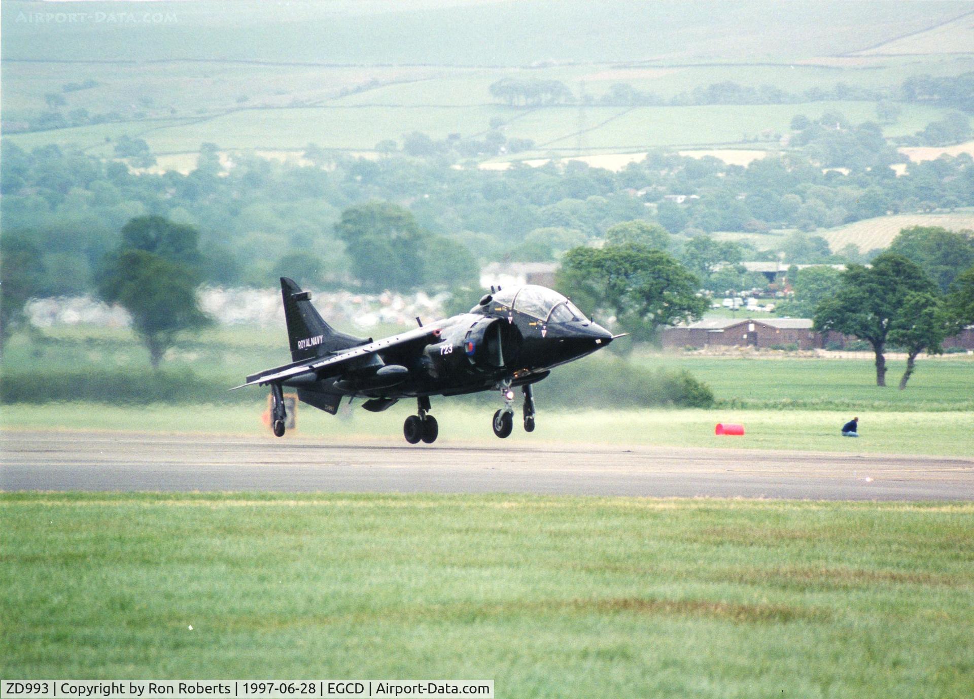 ZD993, 1994 British Aerospace Harrier T.8 C/N 212046, Woodford Airshow