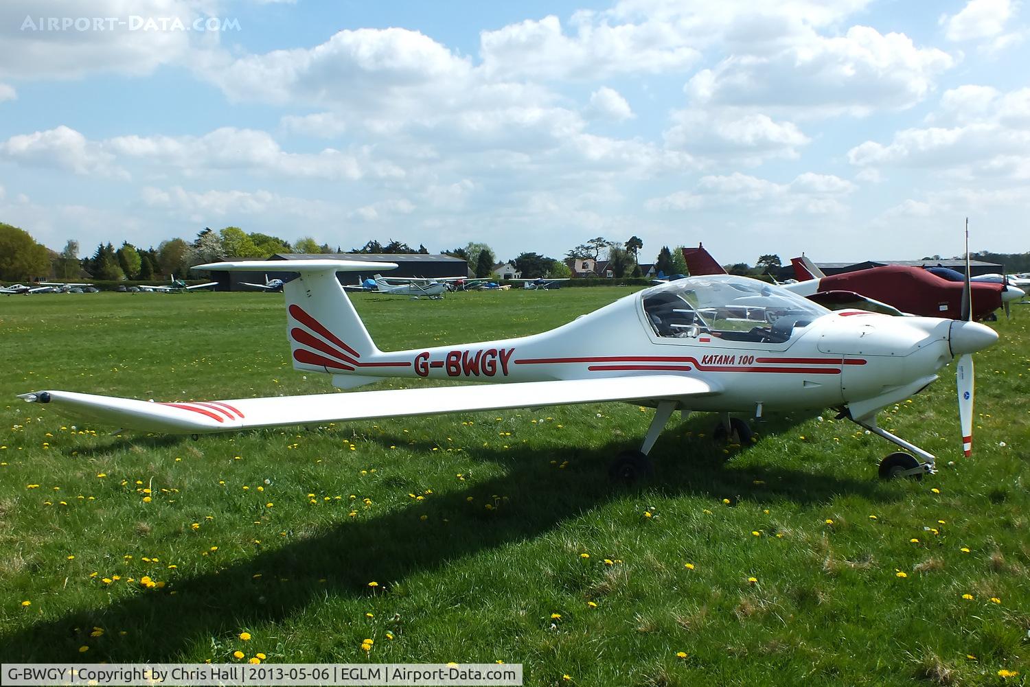 G-BWGY, 1995 HOAC DV-20 Katana C/N 20134, White Waltham resident