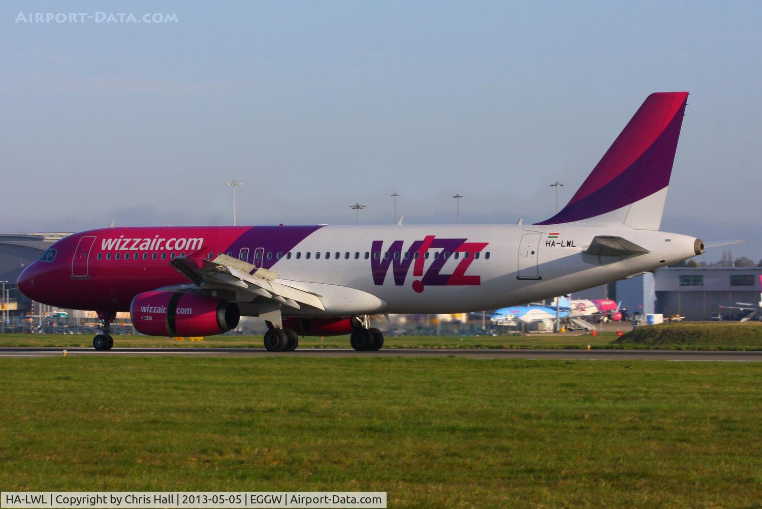 HA-LWL, 2011 Airbus A320-232 C/N 4736, Wizzair
